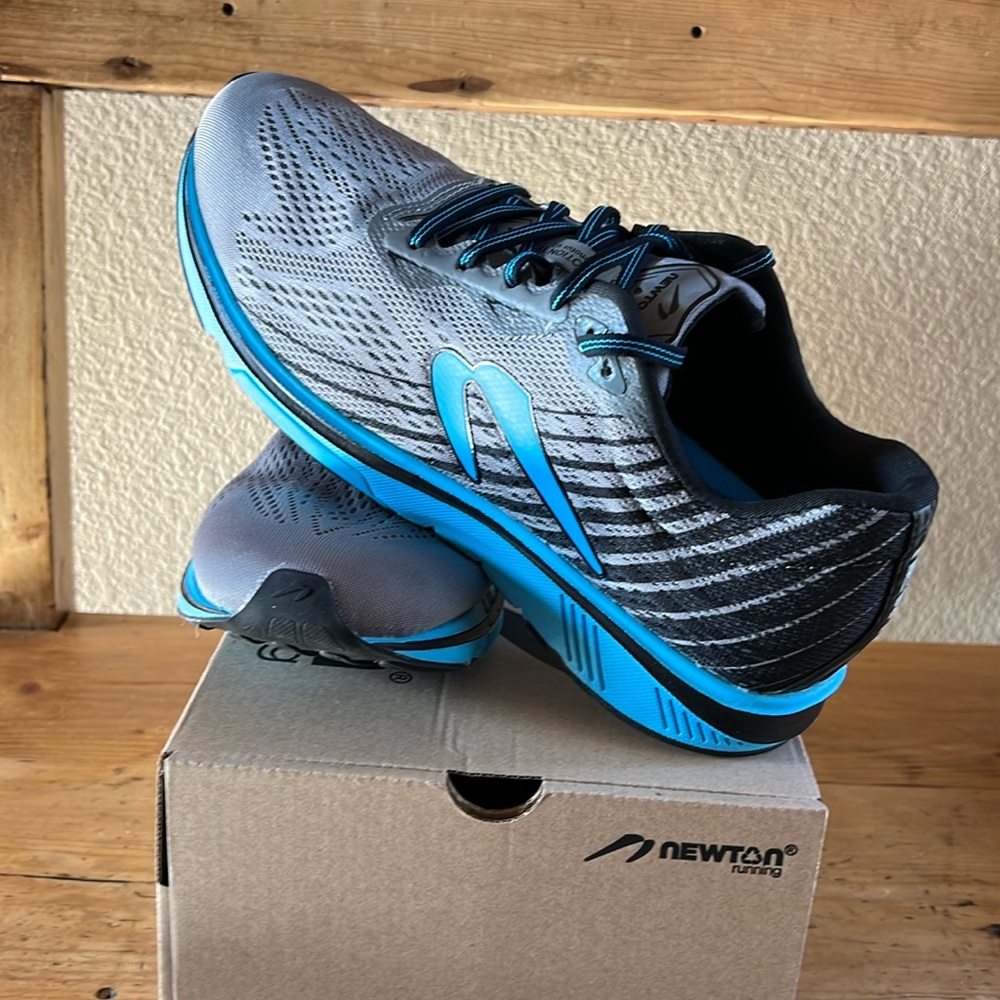 Newton Men’s motion 11 running shoes